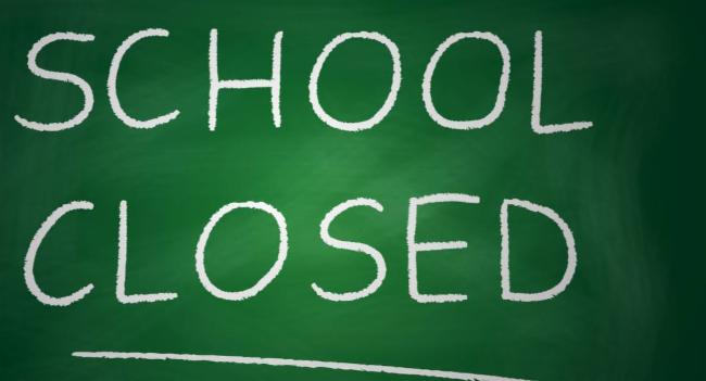 Kandy Schools Close for Relic Exposition